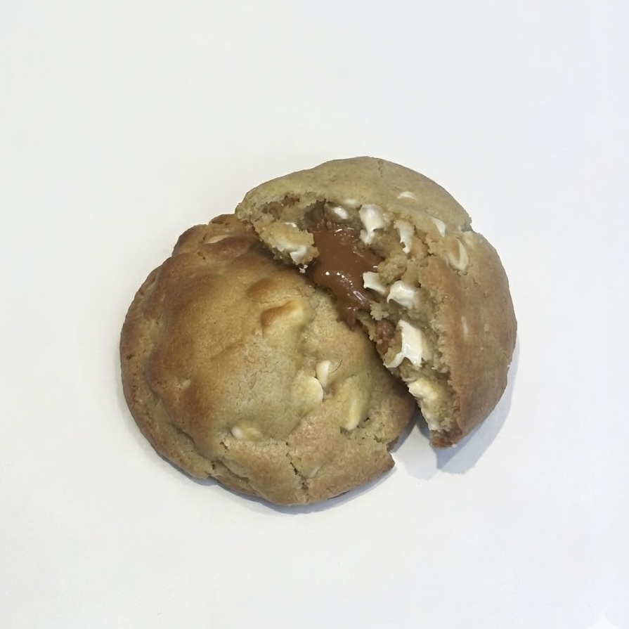 N'Dough Biscoff stuffed cookie – NYC-style cookie with molten Lotus Biscoff centre